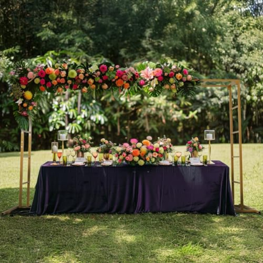 Photo Booth Frame - 結婚式、レセプション、フォトブース用ウェディングアーチ：ゴールドメタル、6x8フィートの長方形ダブルフレーム、頑丈な自立型背景幕